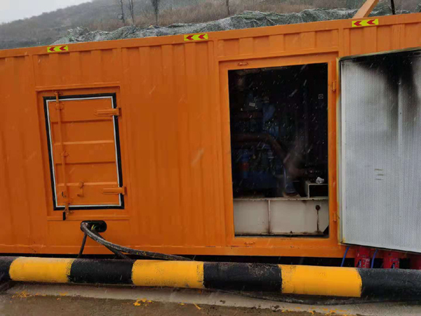 青浦发电机出租 柴油发电机组电压低报警怎么办？