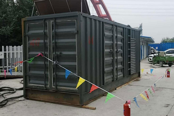 青浦发电机租赁空气滤清器多久更换一次？