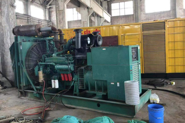 青浦发电机组的空气滤清器应该如何保养？