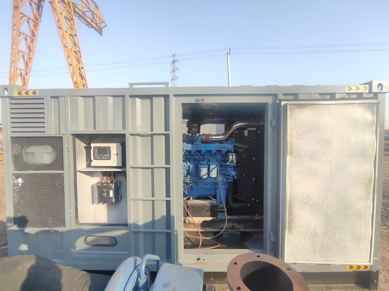 青浦柴油发电机组的机油多久更换一次比较合适？